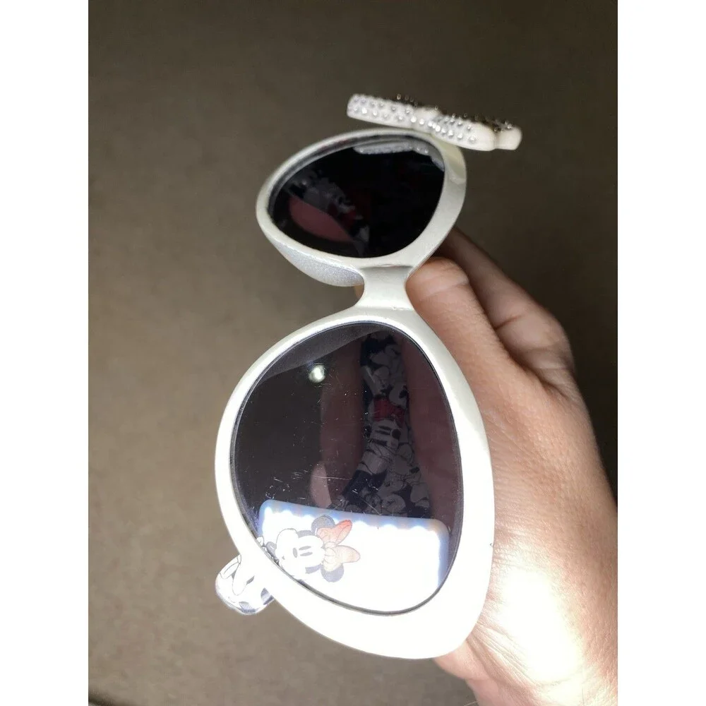Disney Minnie Mouse Girls White Rhinestone Bow Cat Eye Sunglasses